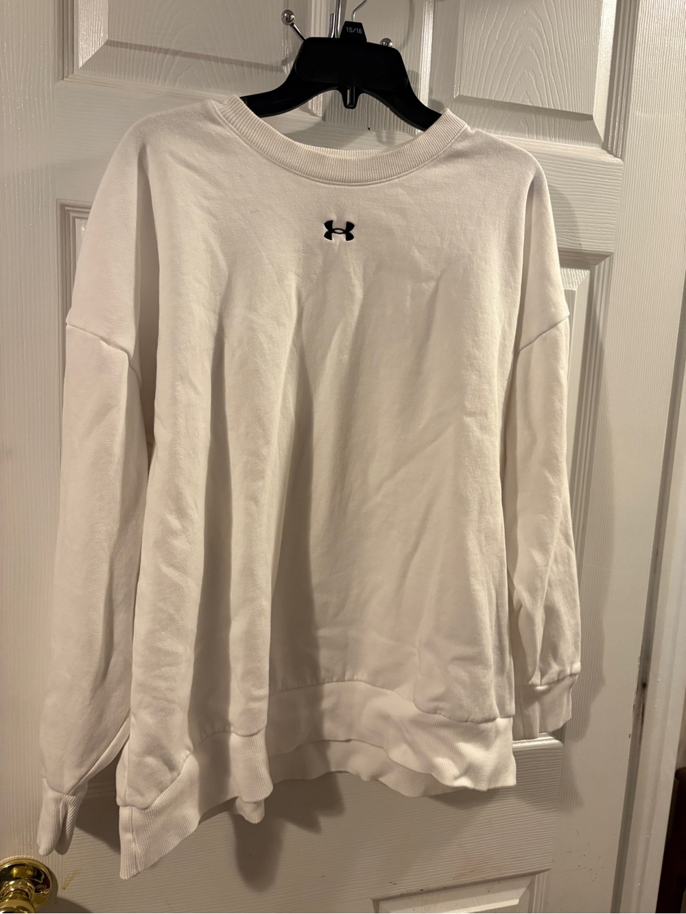 Under Armour White Men’s Crewneck Sweatshirt with Small Black Logo